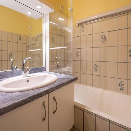 Confort Pres Des Pistes, Parking, 4 Pers - Fr-1-645-23 Apartment Huez